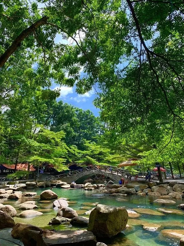 ビンズオン省の必見観光スポット10選｜自然と文化を満喫する週末旅行ガイド