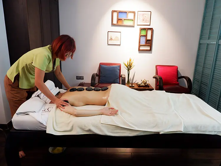 KL スパ ザ ミスト ドンコイ ホテル店