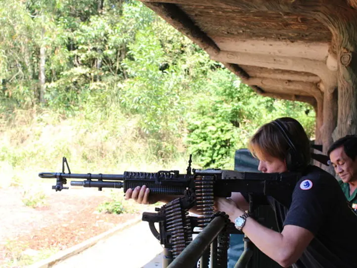 人気No1 ツアー、メコン川クルーズ＆クチ・トンネルに参加体験記