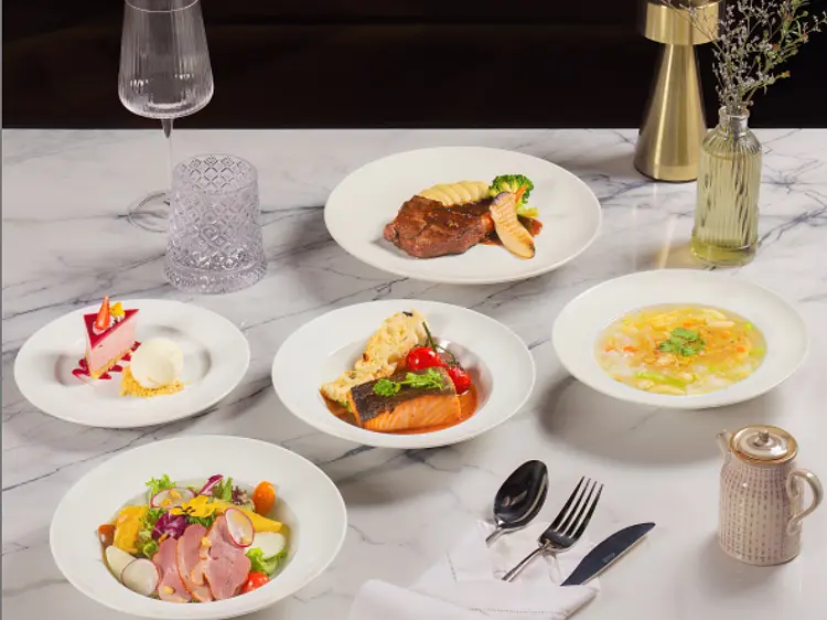 ディナー・クルーズ（シグネチャー）