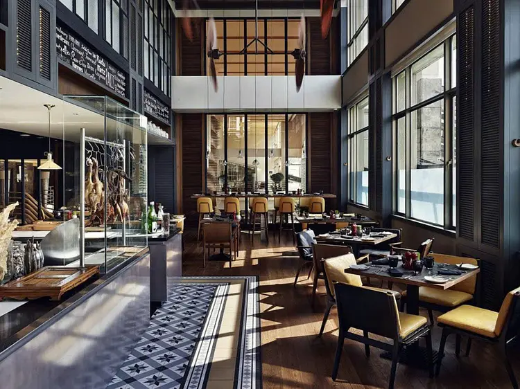 ソフィテル サイゴン プラザ