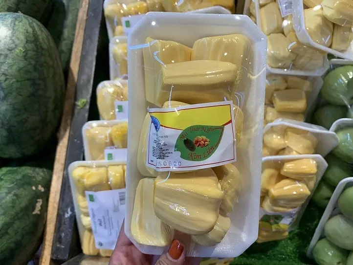 ホーチミンのスーパーで買える、南国フルーツ食べ比べ