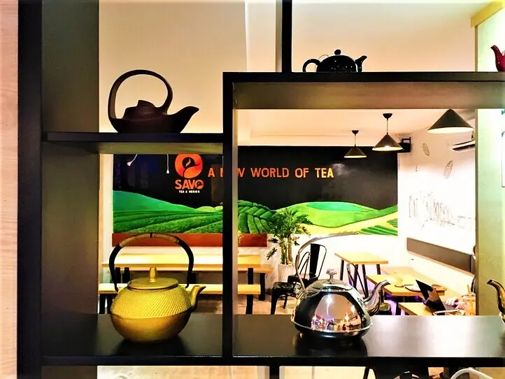お土産購入にもおすすめ！　ベトナム茶やマグカップが買えるカフェ　~「Savo Tea & Herbs」