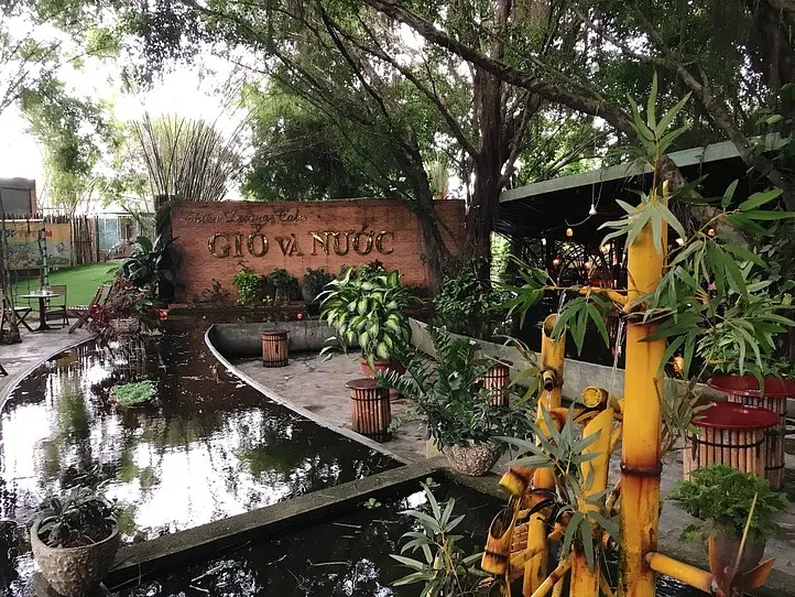 ホーチミンのお隣！工業地帯ビンズオンの有名カフェ