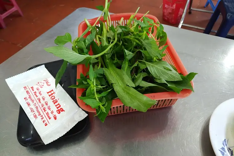 フォー・ホアン