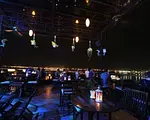 M Bar (エムバー)