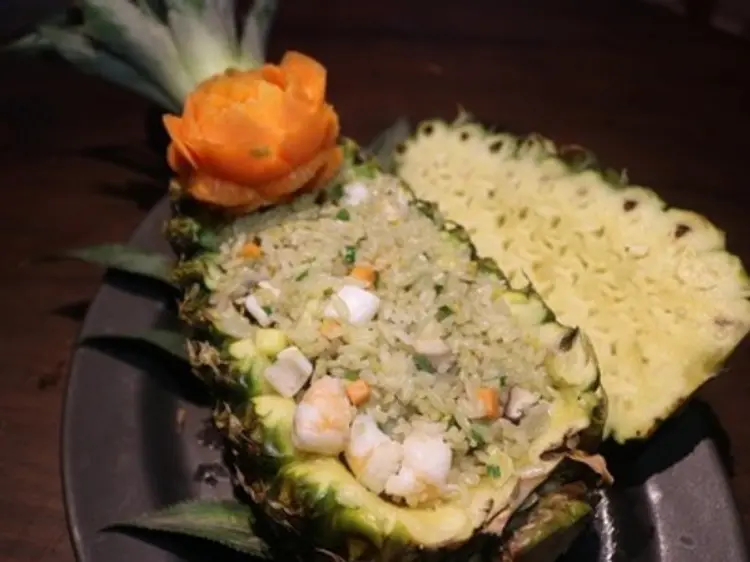 ボンレストラン