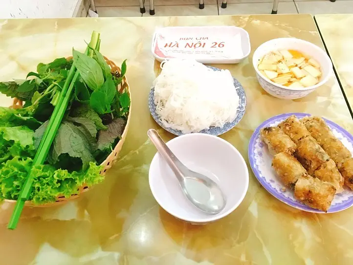 日本人街で絶品ブンチャー・ハノイを食べよう「Bun Cha Ha Noi 26（ブンチャーハノイ26）」