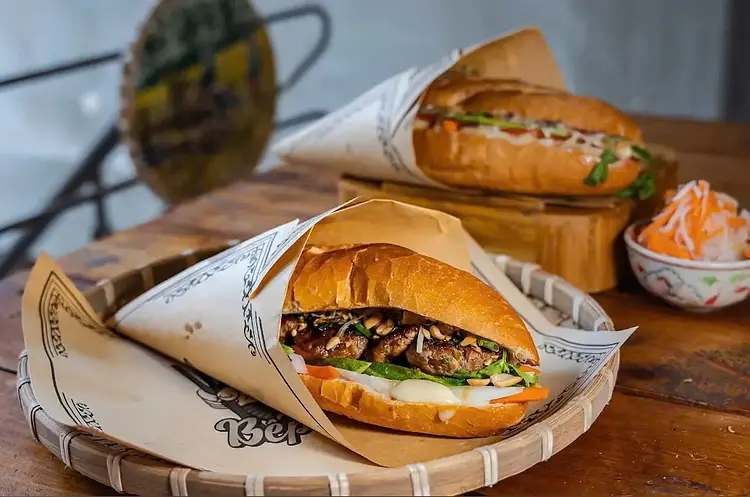 バインミー メェ イン