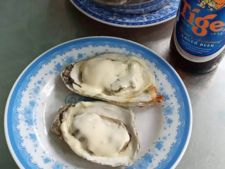 大賑わいの貝専門店～Oc Dao Nguyen Trai(オック ダオ グエンチャイ)～