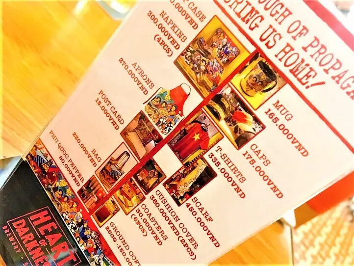 プロパガンダポスターをテーマにしたフォトジェニックなレストラン~「PROPAGANDA（プロパガンダ）」