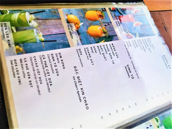 【フーコック】大人気の海辺のシーフードレストラン「Nhà Hàng Hải Sản Xin Chào」