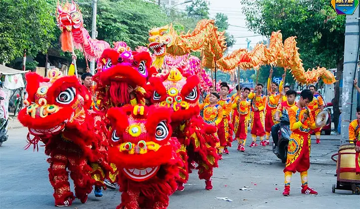 ベトナム中秋節2025：ホーチミンで楽しむ提灯祭りと月餅体験