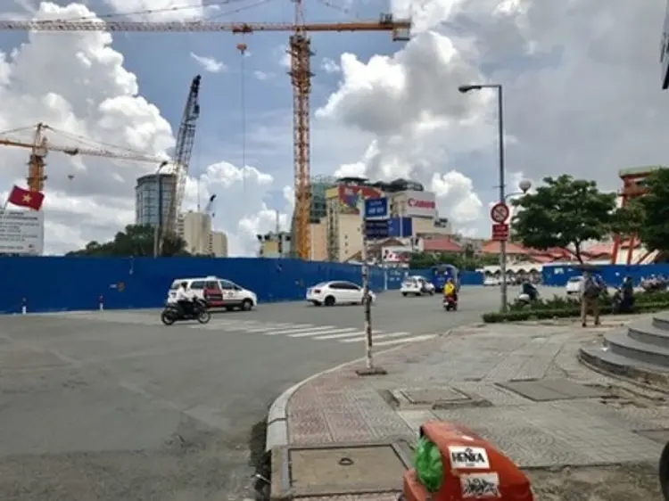 777 フットマッサージ