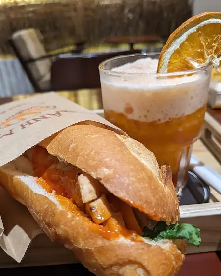 バインミー・グランマ・ルーズ