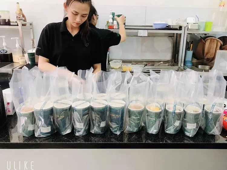 クレーン・ティー