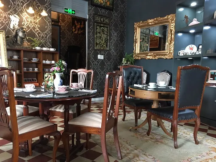 ホーチミンのゴージャスなカフェ２店