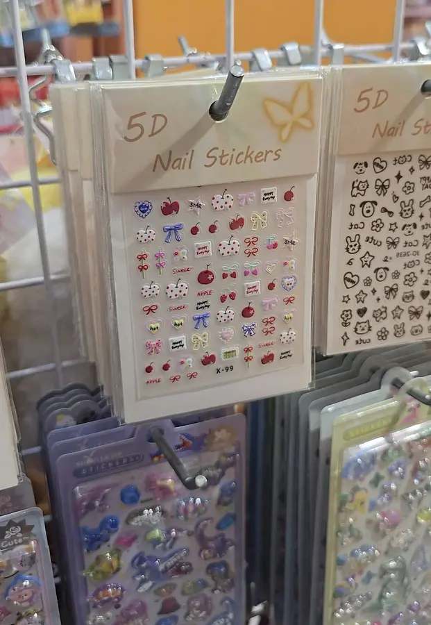 【ホーチミン雑貨】MOSSで見つけるかわいいお土産！ぬいぐるみ・ネイル・バッグが揃う話題のショップ