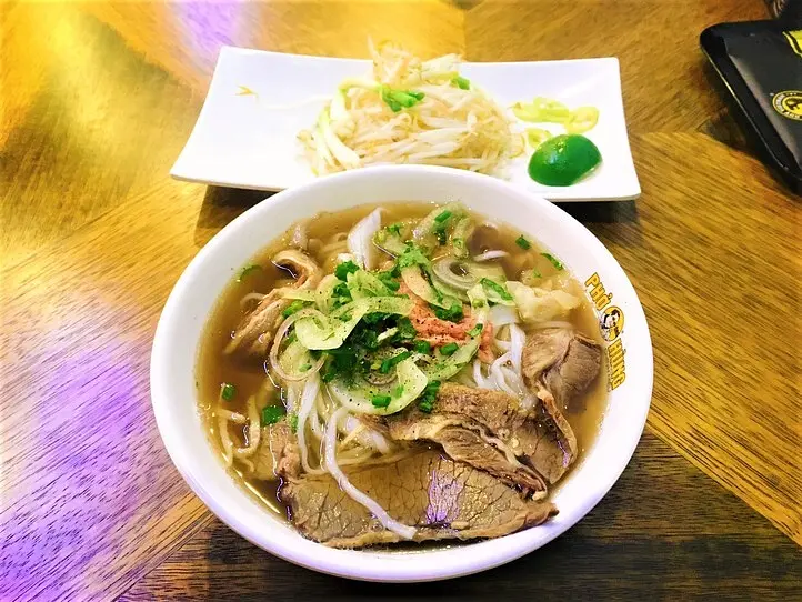 チェーン店でも本格派フォーを！「PHO ONG HUNG（フォー・オン・フン）」