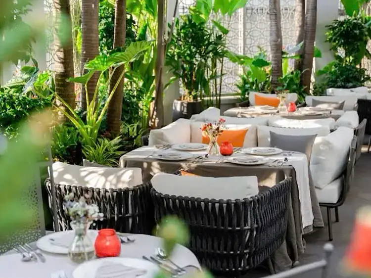 ファッショニスタ・カフェ