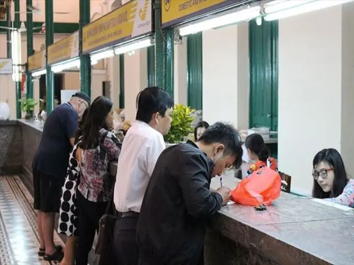 ホーチミンでパリを感じる。「中央郵便局」