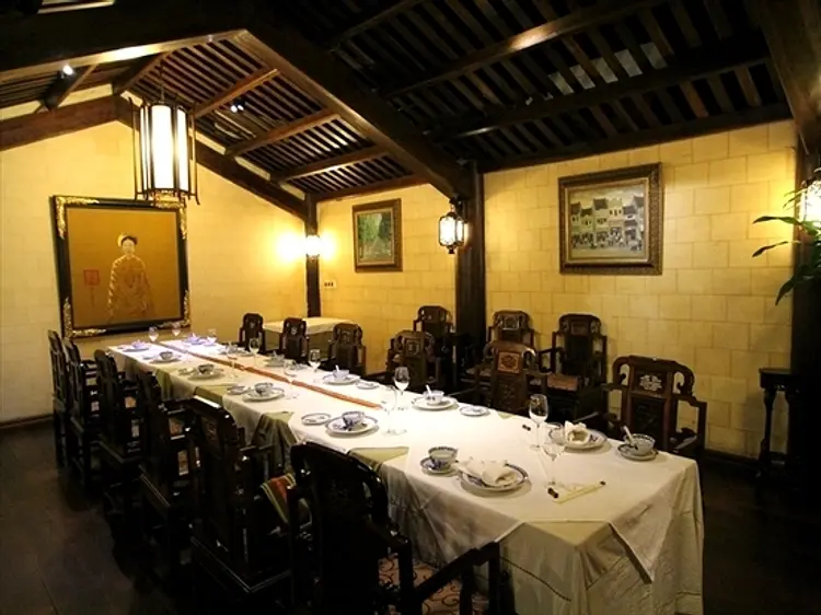 ホイアン・レストラン