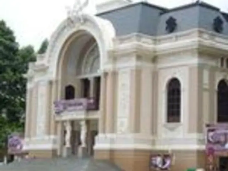 アールスクエア