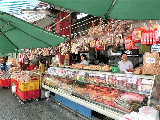 Nhu Lan (ニューラン)