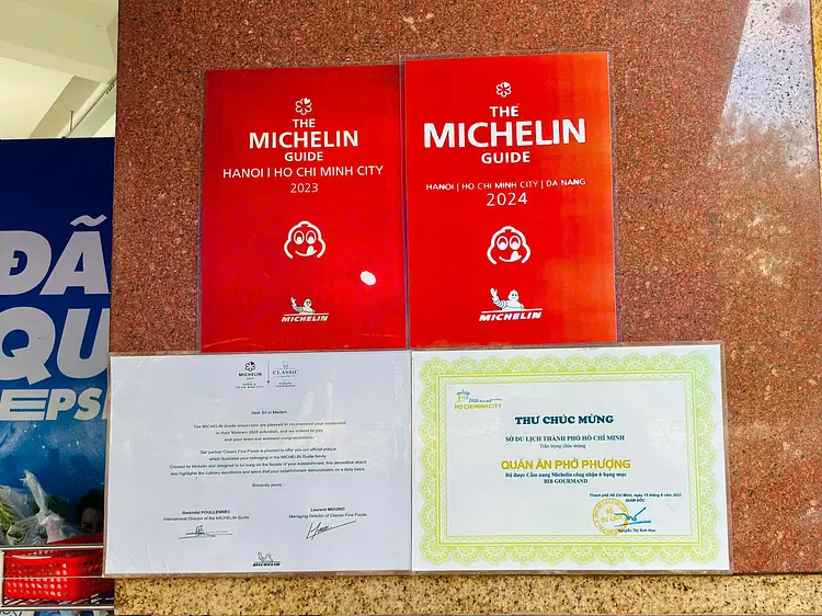 フォー・フォン