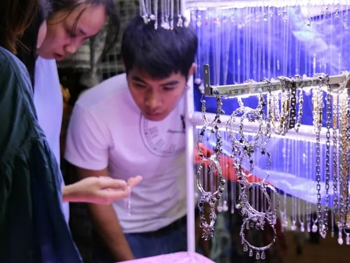 ホーチミン最大のナイトマーケットに行こう！