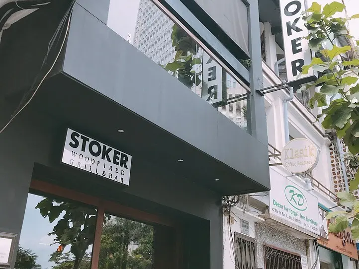 日本でブームの熟成肉！ベトナムのお得なランチで味わう～Stoker Woodfired Grill&Bar