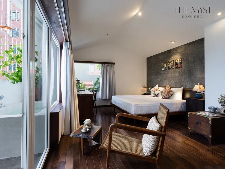 ザ・ミスト・ドンコイホテル (THE MYST DONG KHOI)