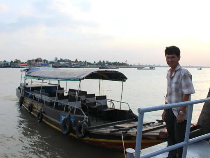 人気No1 ツアー、メコン川クルーズ＆クチ・トンネルに参加体験記