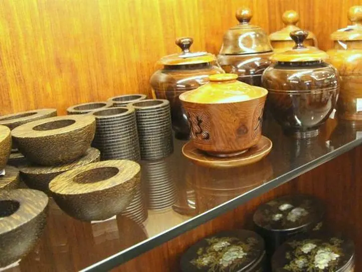 贈る相手も自分も喜べるベトナムのおみやげ