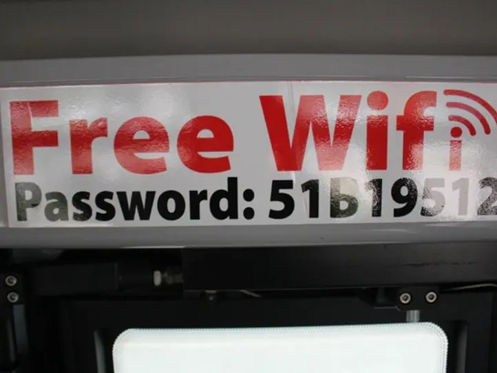 ホーチミンの空港から市内までを清潔な民間バスで移動！