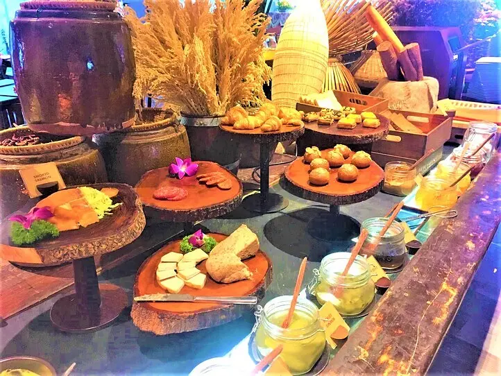 ホーチミン・ブティックホテル〜麗しの「ザ ミストドンコイ」の宿泊レポ！プールと部屋は？