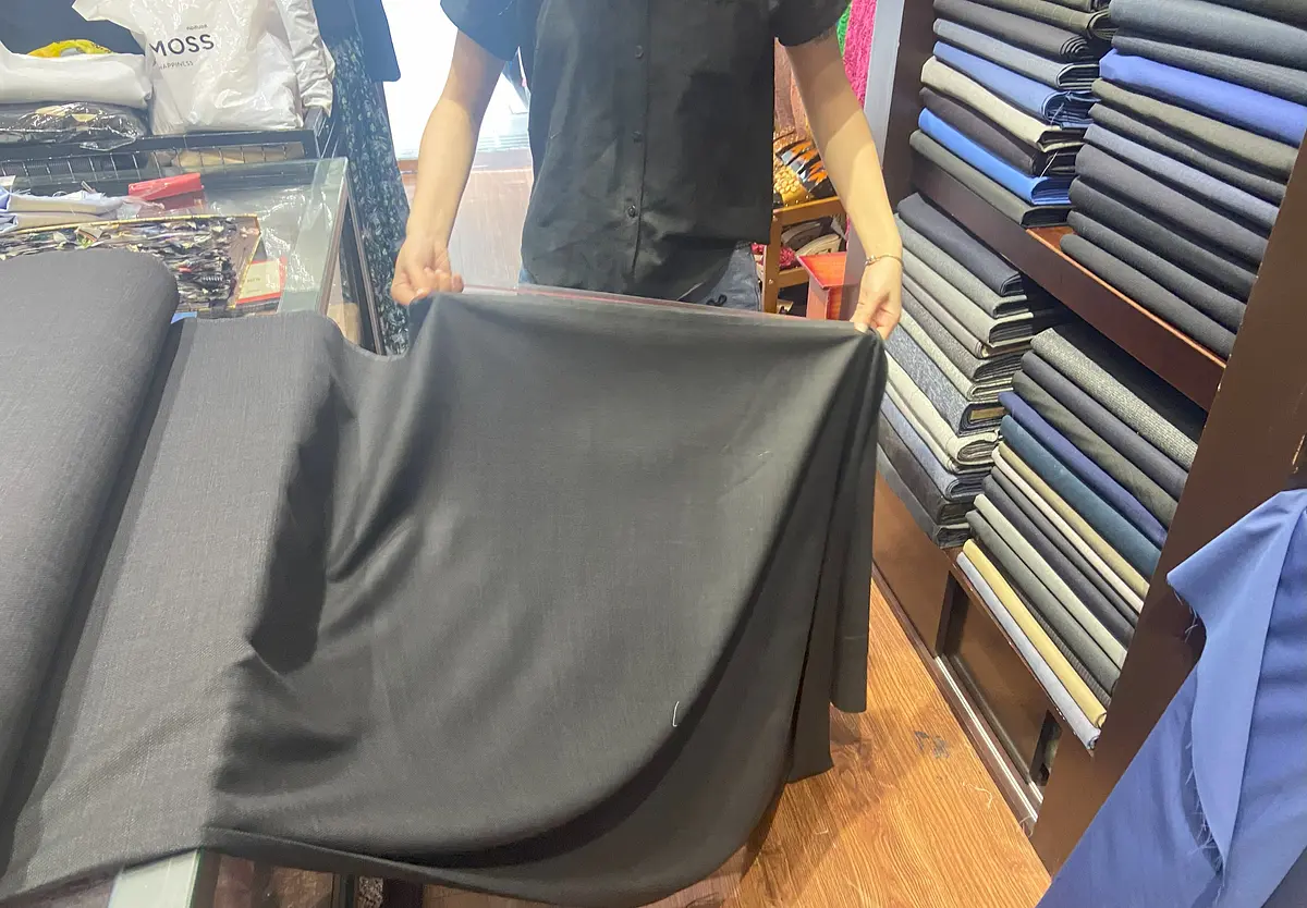 【日本語ok!!】　日本語が通じるアオザイオーダーメイドショップ3店をご紹介!!