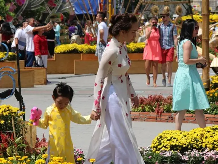 2016年旧正月！グエンフエ通りのフラワーロードを散策♪