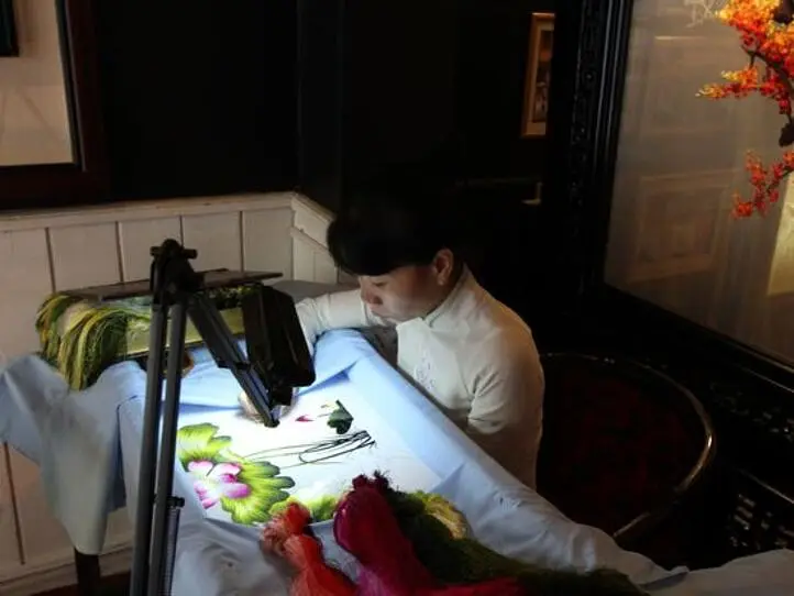 贈る相手も自分も喜べるベトナムのおみやげ