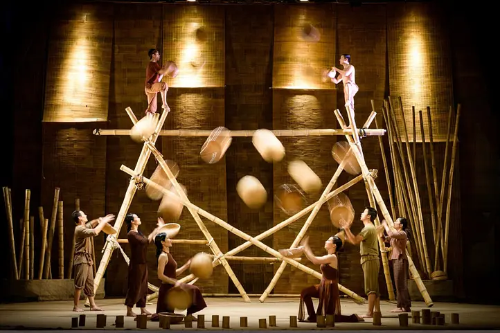 【2025-2026年版】A O Show（アー・オー・ショー）— ホーチミン市を代表する文化芸術パフォーマンス｜HCM City Guide