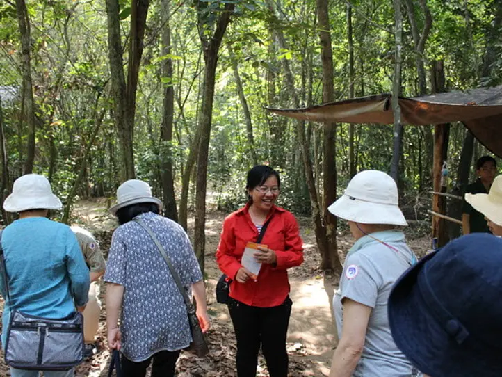 人気No1 ツアー、メコン川クルーズ＆クチ・トンネルに参加体験記