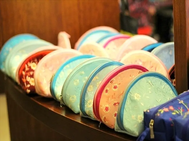 ミス・アオザイ