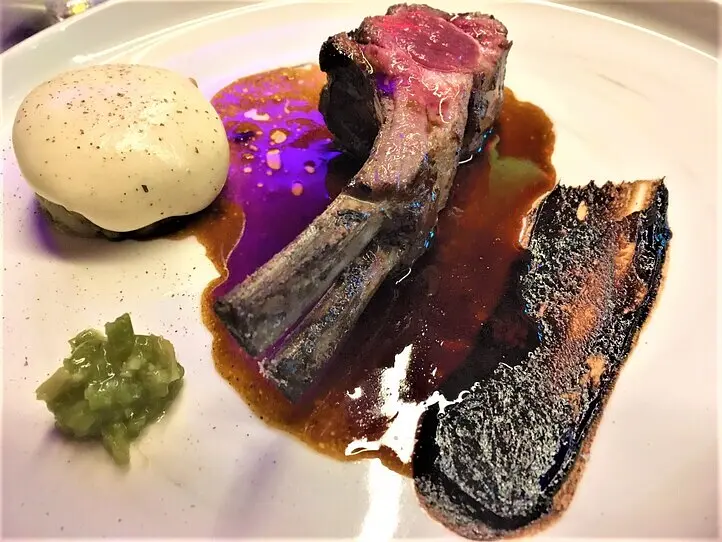 「高級ガストロノミー「The Monkey Gallery DINING（ザ・モンキーギャラリーダイニング）」のシグネチャーコース体験