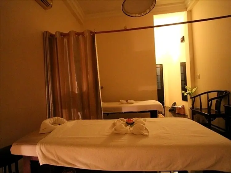 フローウィングサロン＆スパ