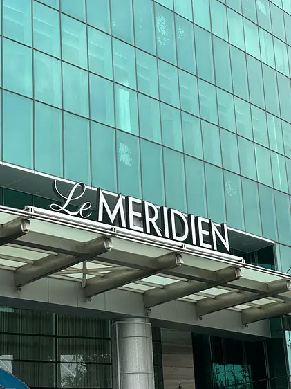 アクナ・レストラン