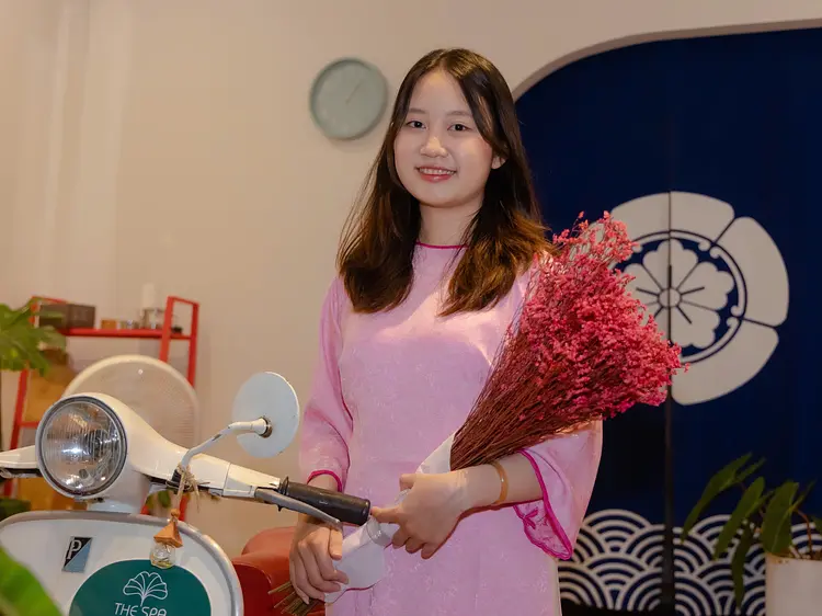 ザ・スパ・サイゴン (アオザイ)