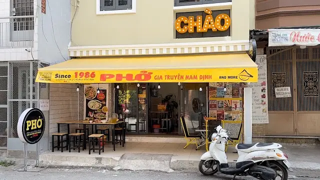 コスパ最強！ホーチミンのミシュラン掲載フォー専門店「Phở Chào」完全ガイド