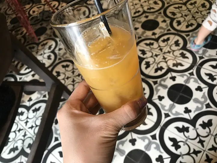 タオディエンでモーニング散歩〜バインミーとベトナムコーヒー