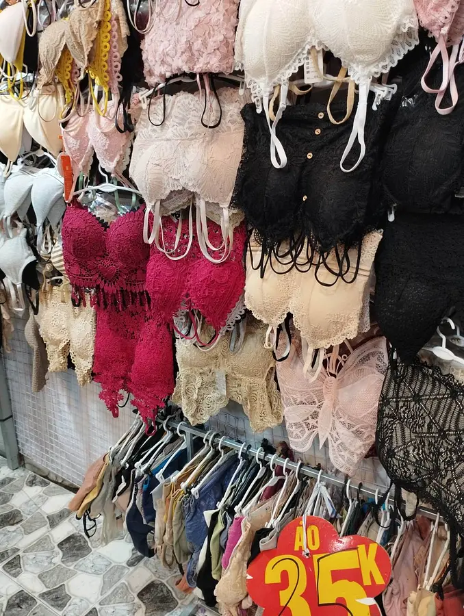 YouTubeでけっこう紹介されている【ハントンタイ市場】に行ってみた