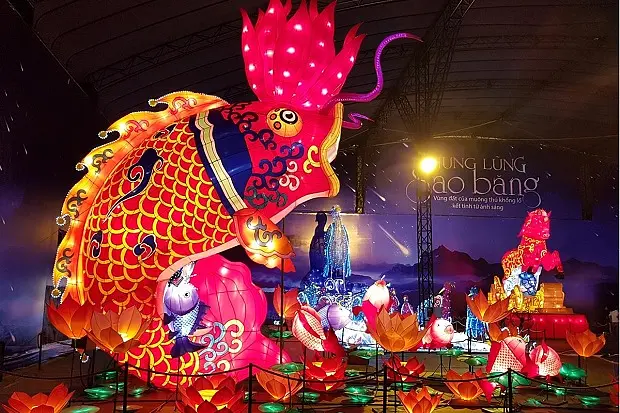 ベトナム中秋節2025：ホーチミンで楽しむ提灯祭りと月餅体験